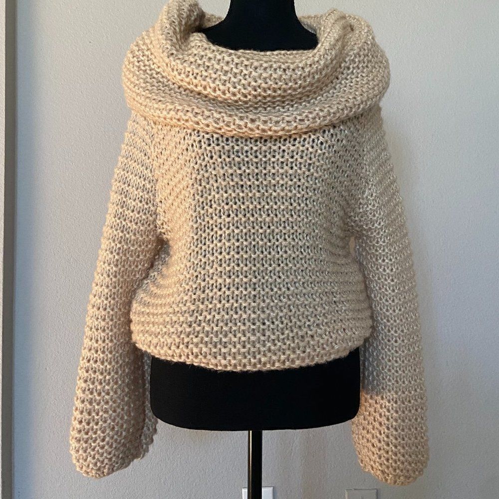 Turtleneck Sweater Size S-M